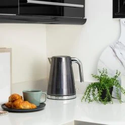 Russell Hobbs Geo Steel Kettle -Furn Shop 30714032 alt02