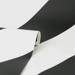 Dunelm Diagonal Stripe Monochrome Wallpaper -Furn Shop 30783360 alt02